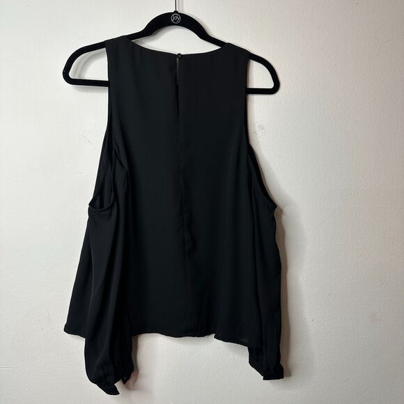 Tobi Black Cold Shoulder Long Sleeve Flowy V-Neck Keyhole Back Blouse M - Picture 3 of 15